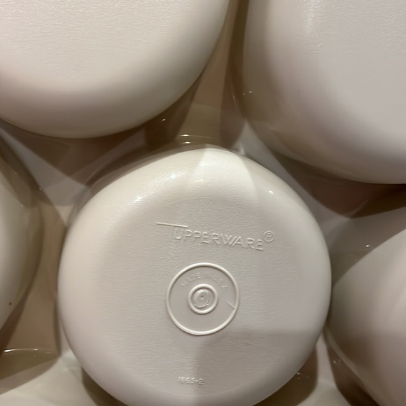 Bundle of Tupperware - Picture 4 of 6